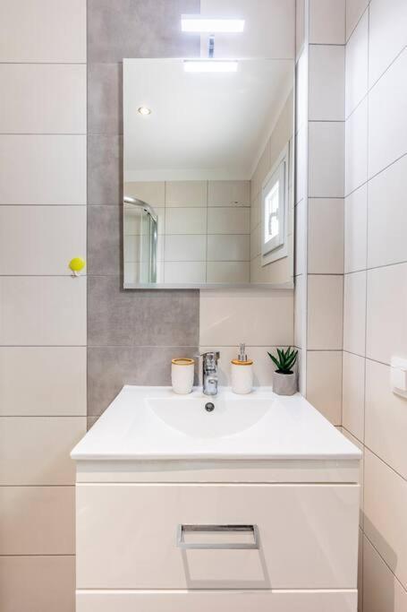 2 Bedroom Luxury Apartment Thessaloníki Ngoại thất bức ảnh